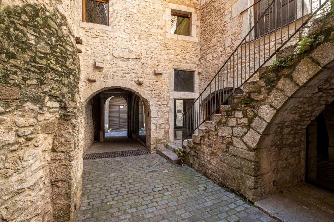 Experience Call Jueu . Cundaro Apartments Жирона Экстерьер фото