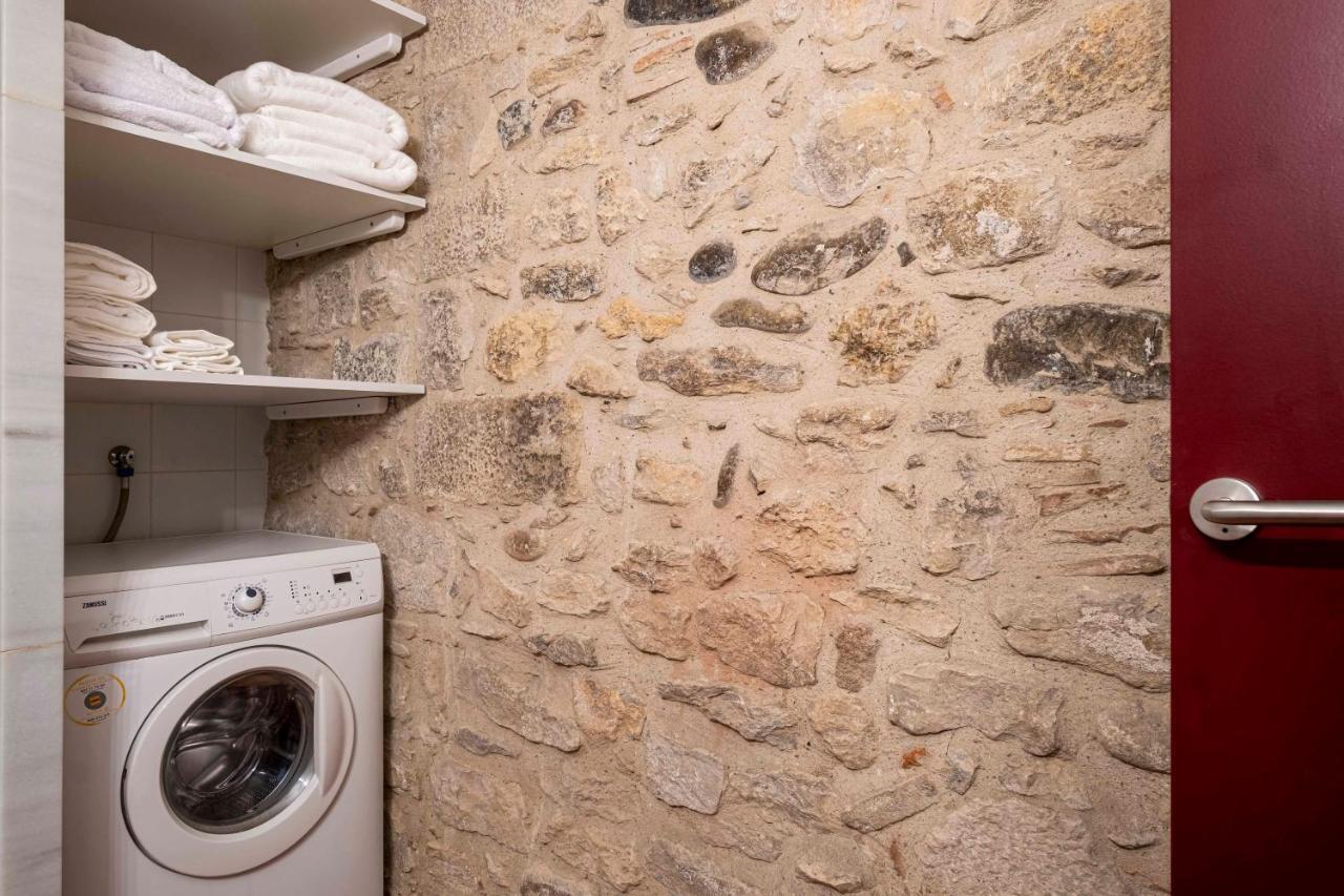 Experience Call Jueu . Cundaro Apartments Жирона Экстерьер фото